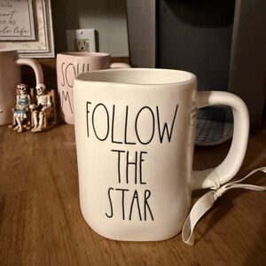 Rae Dunn Cream Mug - Follow the Star NWT